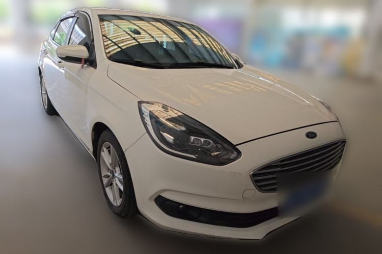 Used Ford Escort 2019 1.5L Automatic Enjoyment Model Front Right 45 Deg