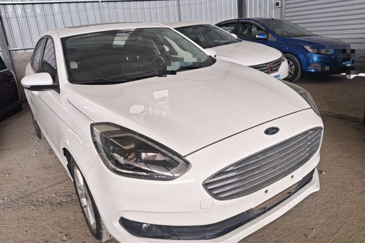 Used Ford Escort 2019 Revised Version 1.5L Automatic Enjoyment Type China VI Standard Front Right 45 Deg