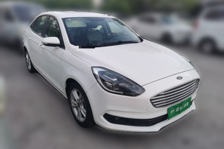 Used Ford Escort 2019 Revised Version 1.5L Automatic Enjoyment Type China VI Standard Front Right 45 Deg