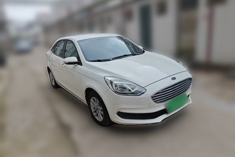 Used Ford Escort 2019 1.5L Automatic ZhiXiang Model Front Right 45 Deg