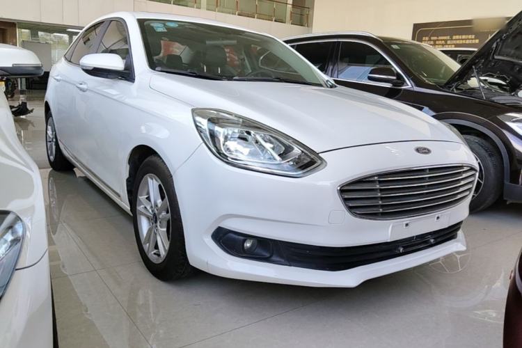 Used Ford Escort 2019 1.5L Automatic Enjoyment Model Front Right 45 Deg
