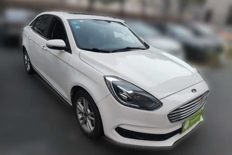 Used Ford Escort 2019 Revised Version 1.5L Automatic Enjoyment Type China VI Standard Front Right 45 Deg