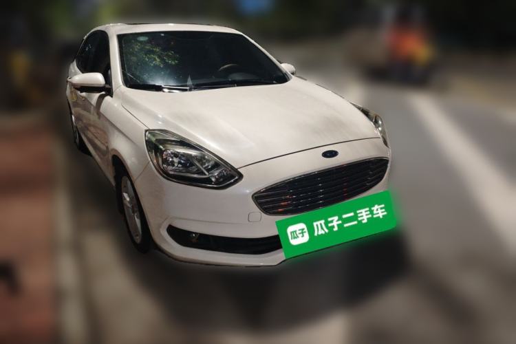 Used Ford Escort 2019 1.5L Automatic Enjoyment Model Front Right 45 Deg