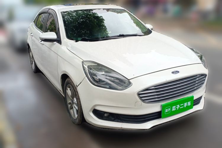 Used Ford Escort 2019 Revised Version 1.5L Automatic Enjoyment Type China VI Standard Front Right 45 Deg