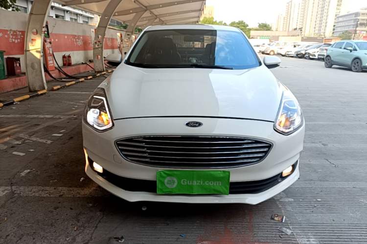 Used Ford Escort 2019 Revised Version 1.5L Automatic Enjoyment Type China VI Standard Front
