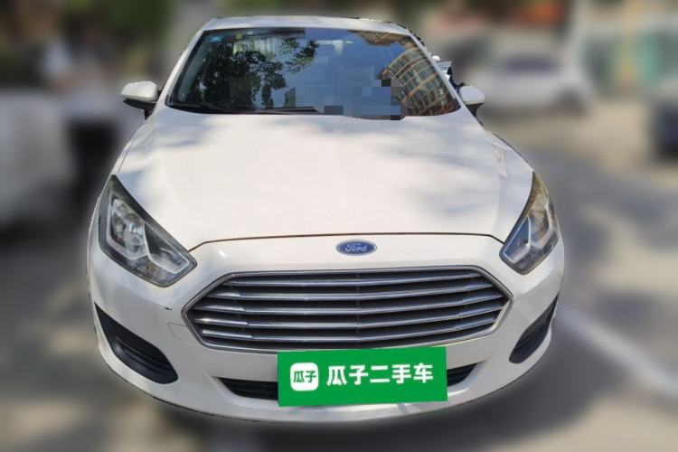 Used Ford Escort 2019 Revised 1.5L Automatic ZhiXiang Version (Tire Pressure Monitoring) China VI Standard Front