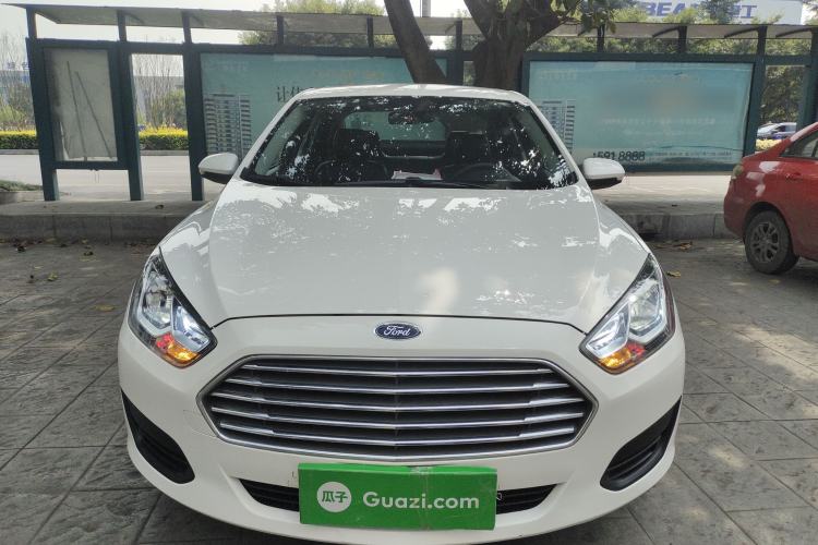 Used Ford Escort 2019 Revised 1.5L Automatic ZhiXiang Version (Tire Pressure Monitoring) China VI Standard Front