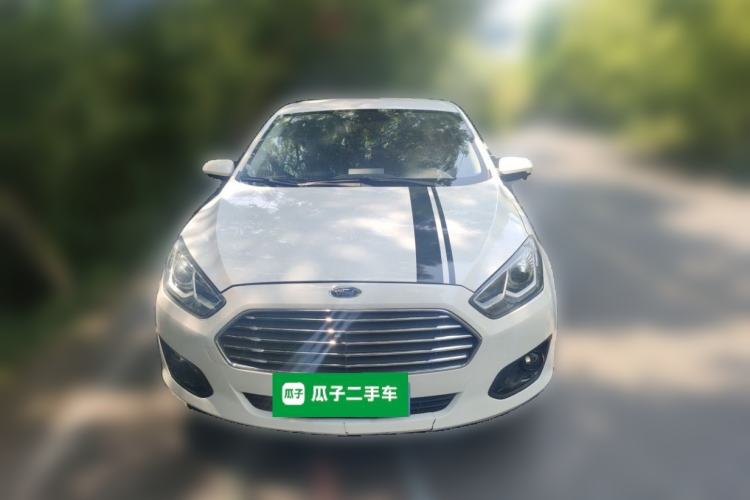 Used Ford Escort 2019 Revised 1.5L Automatic ZhiXiang Version (Tire Pressure Monitoring) China VI Standard Front