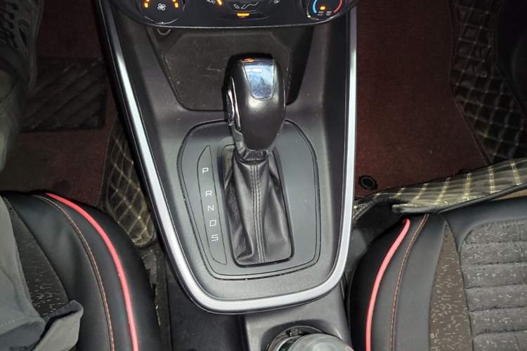 Used Ford Escort 2019 1.5L Automatic Enjoyment Model Gear Lever