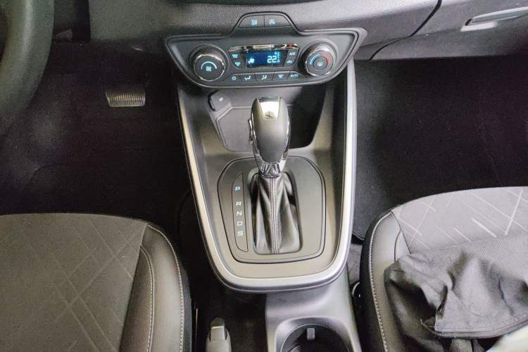 Used Ford Escort 2019 Revised Version 1.5L Automatic Enjoyment Type China VI Standard Gear Lever