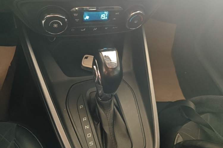 Used Ford Escort 2019 Revised Version 1.5L Automatic Enjoyment Type China VI Standard Gear Lever