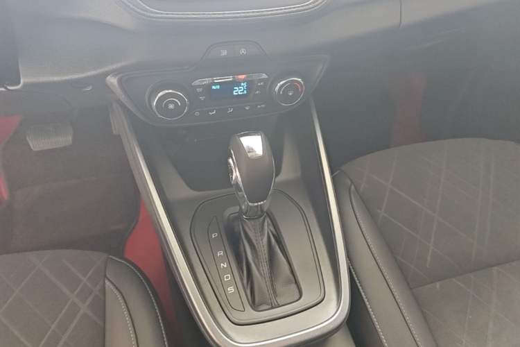 Used Ford Escort 2019 Revised Version 1.5L Automatic Enjoyment Type China VI Standard Gear Lever