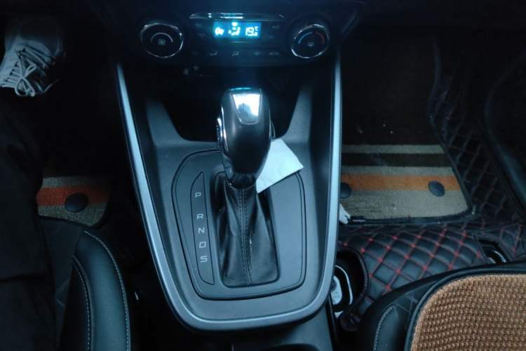 Used Ford Escort 2019 Revised Version 1.5L Automatic Enjoyment Type China VI Standard Gear Lever