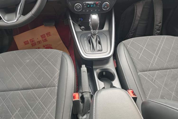 Used Ford Escort 2019 Revised Version 1.5L Automatic Enjoyment Type China VI Standard Gear Lever