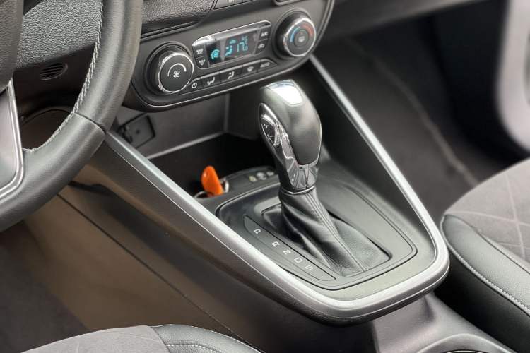Used Ford Escort 2019 Revised Version 1.5L Automatic Enjoyment Type China VI Standard Gear Lever