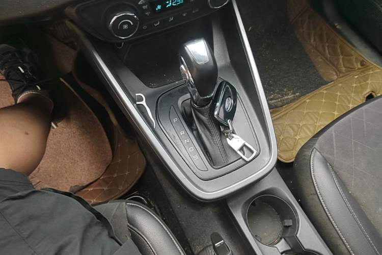 Used Ford Escort 2019 Revised Version 1.5L Automatic Enjoyment Type China VI Standard Gear Lever
