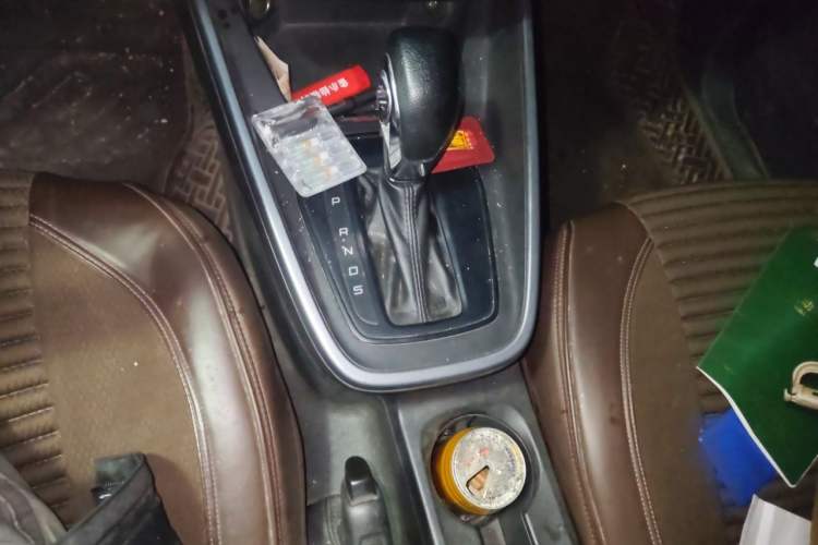 Used Ford Escort 2019 Revised 1.5L Automatic ZhiXiang Version (Tire Pressure Monitoring) China VI Standard Gear Lever