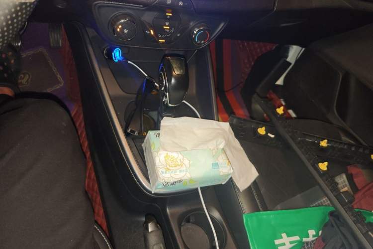 Used Ford Escort 2019 1.5L Automatic Enjoyment Model Gear Lever