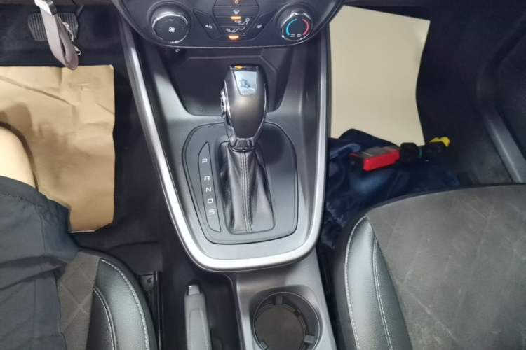 Used Ford Escort 2019 1.5L Automatic Enjoyment Model Gear Lever