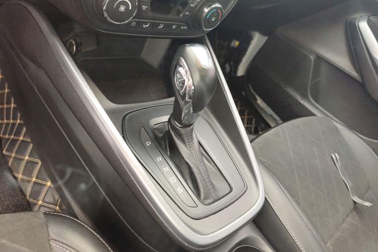 Used Ford Escort 2019 Revised Version 1.5L Automatic Enjoyment Type China VI Standard Gear Lever