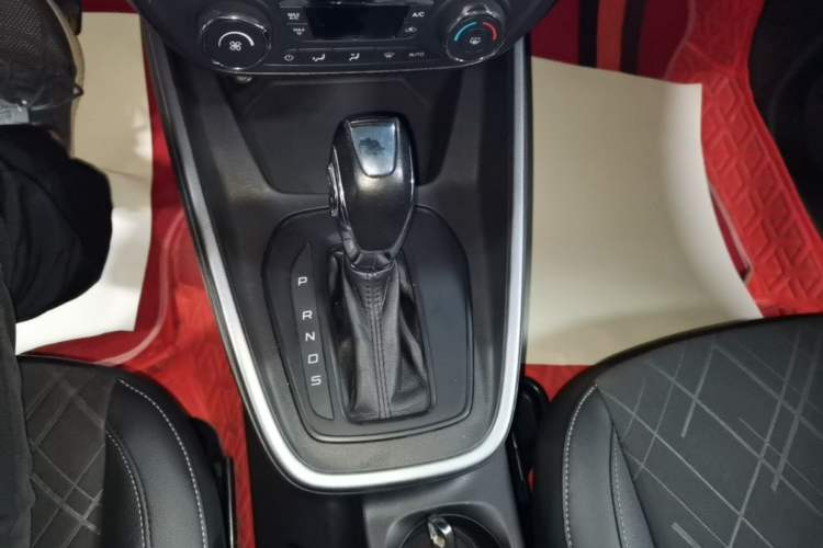Used Ford Escort 2019 Revised Version 1.5L Automatic Enjoyment Type China VI Standard Gear Lever