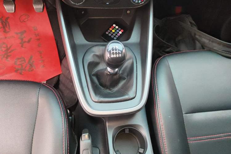 Used Ford Escort 2019 Revised Version 1.5L Manual Quality Enjoyment Type China VI Standard Gear Lever