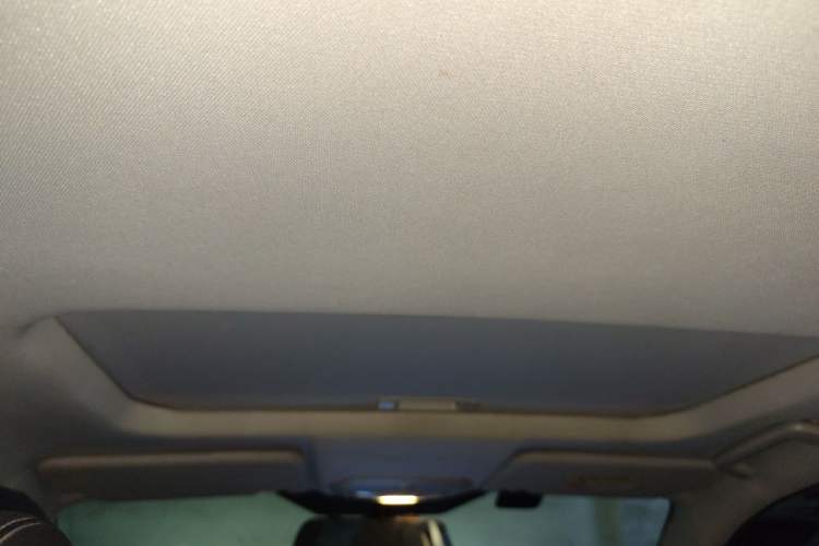 Used Ford Escort 2019 Revised Version 1.5L Automatic Enjoyment Type China VI Standard Headliner