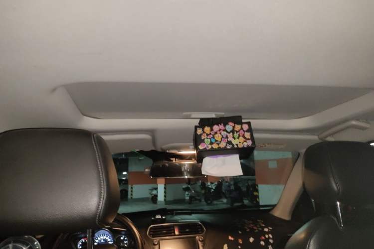 Used Ford Escort 2019 Revised Version 1.5L Automatic Zhenxiang Edition China VI Standard Headliner