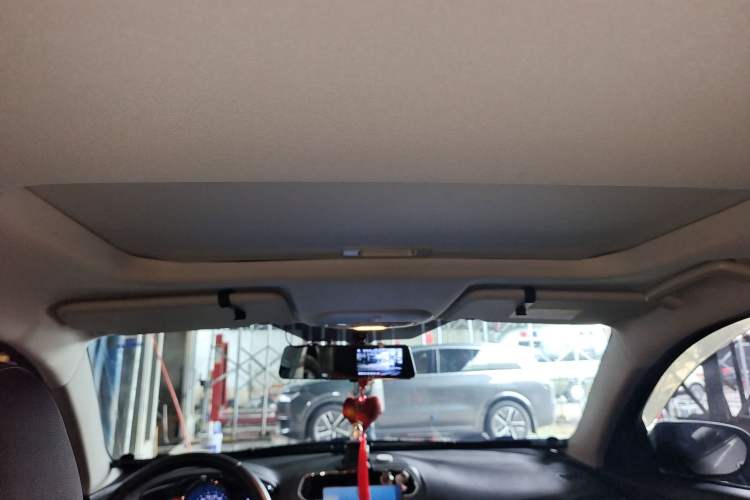 Used Ford Escort 2019 Revised Version 1.5L Automatic Enjoyment Type China VI Standard Headliner
