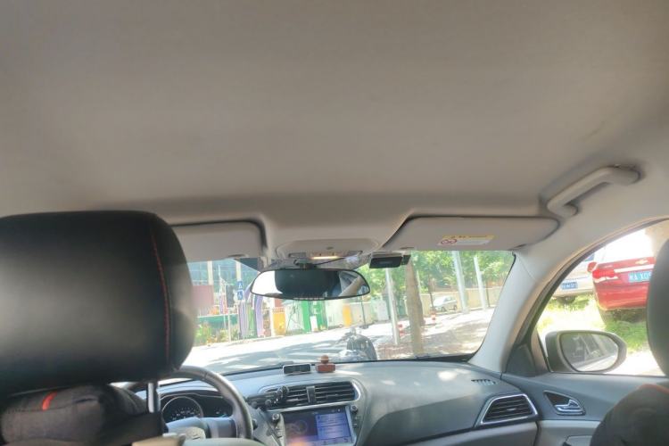 Used Ford Escort 2019 1.5L Automatic ZhiXiang Model Headliner