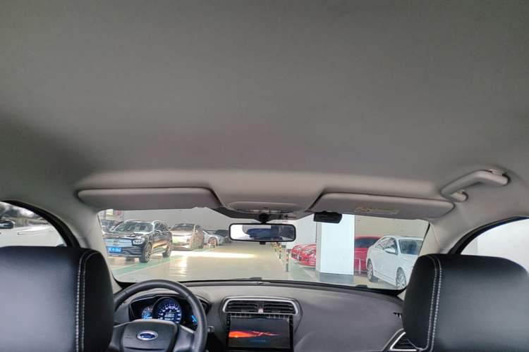 Used Ford Escort 2019 1.5L Automatic ZhiXiang Model Headliner