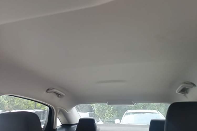 Used Ford Escort 2019 Revised 1.5L Automatic ZhiXiang Version China VI Standard Headliner