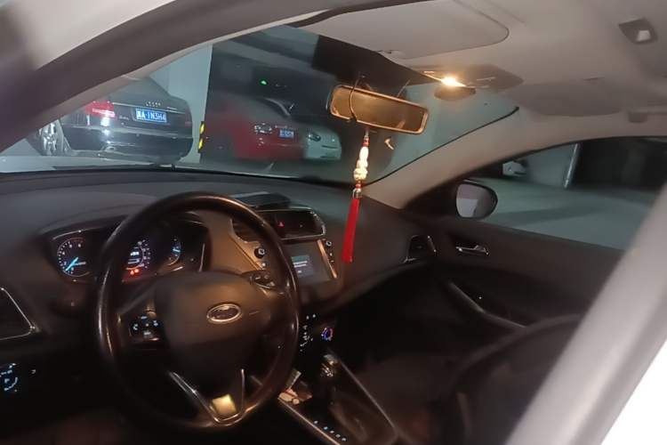 Used Ford Escort 2019 1.5L Automatic Enjoyment Model Headliner