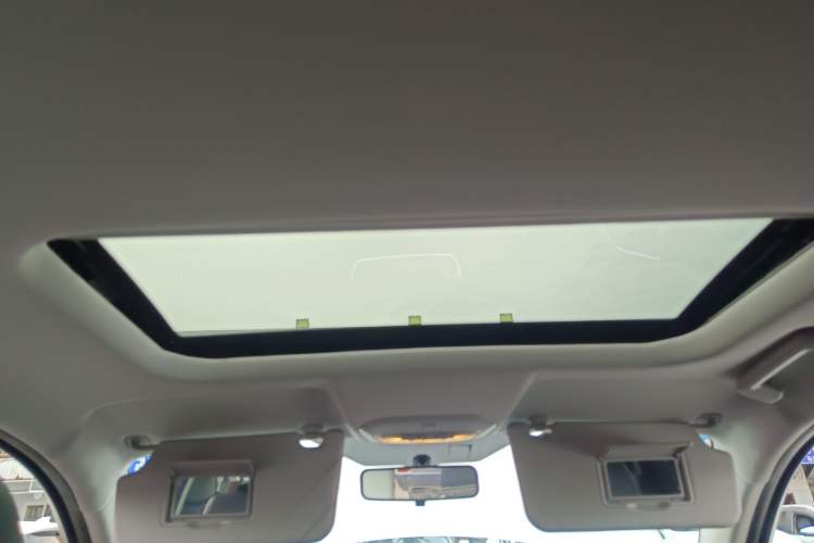 Used Ford Escort 2019 Revised Version 1.5L Automatic Enjoyment Type China VI Standard Headliner