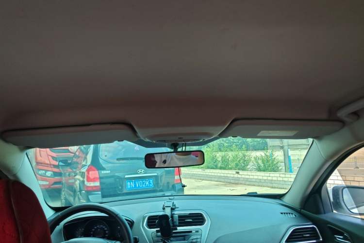 Used Ford Escort 2019 Revised 1.5L Automatic ZhiXiang Version (Tire Pressure Monitoring) China VI Standard Headliner