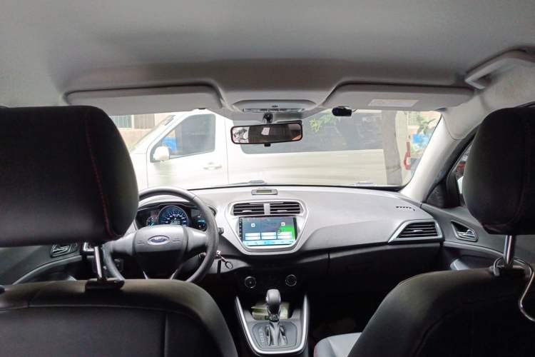 Used Ford Escort 2019 1.5L Automatic ZhiXiang Model Headliner