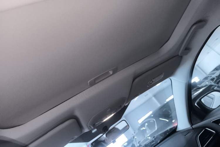 Used Ford Escort 2019 Revised Version 1.5L Automatic Enjoyment Type China VI Standard Headliner