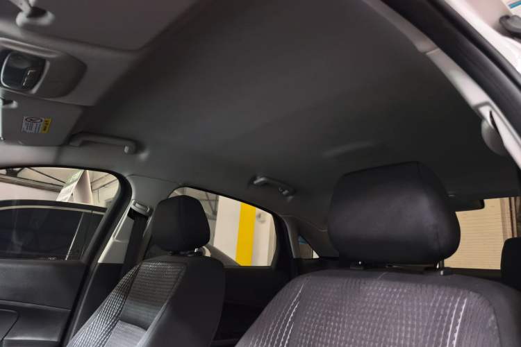 Used Ford Escort 2019 Revised 1.5L Automatic ZhiXiang Version (Tire Pressure Monitoring) China VI Standard Headliner