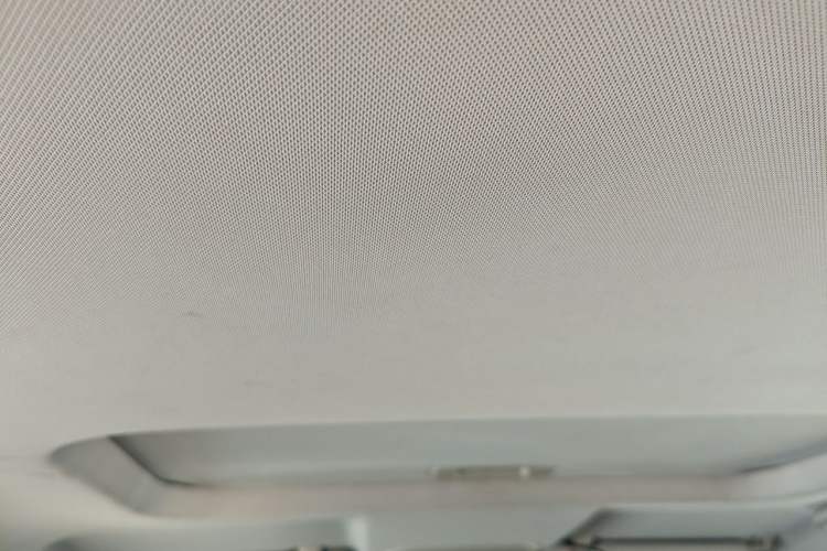 Used Ford Escort 2019 Revised Version 1.5L Automatic Enjoyment Type China VI Standard Headliner
