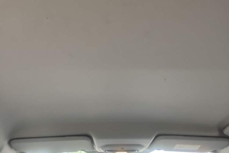 Used Ford Escort 2019 Revised 1.5L Automatic ZhiXiang Version (Tire Pressure Monitoring) China VI Standard Headliner