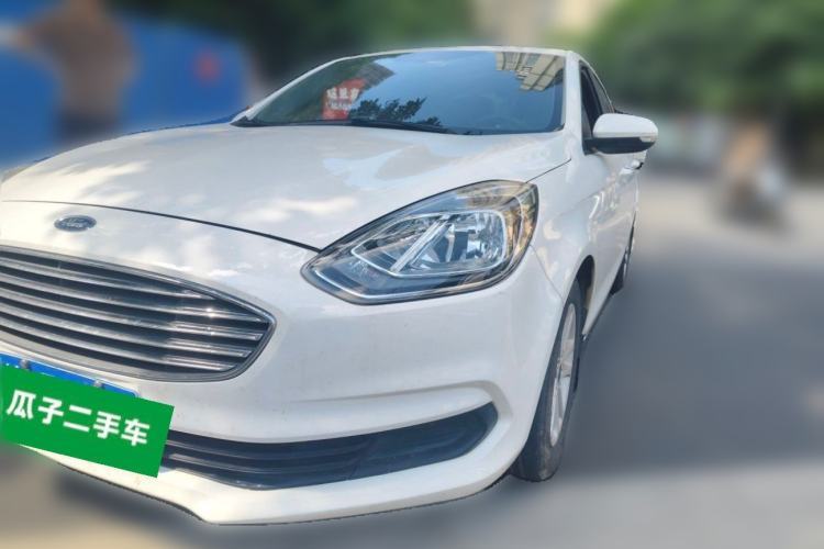 Used Ford Escort 2019 1.5L Automatic ZhiXiang Model Guazi used car, China used car export, Used car for sale, Used Ford cars, Cheapest cars for sale
