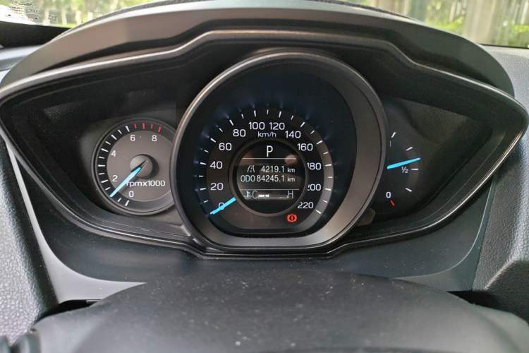 Used Ford Escort 2019 Revised 1.5L Automatic ZhiXiang Version (Tire Pressure Monitoring) China VI Standard Instrument Cluster