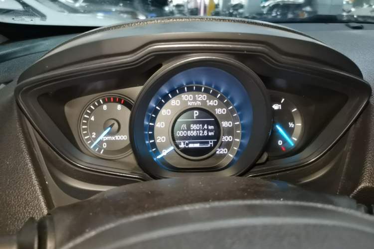 Used Ford Escort 2019 Revised 1.5L Automatic ZhiXiang Version (Tire Pressure Monitoring) China VI Standard Instrument Cluster