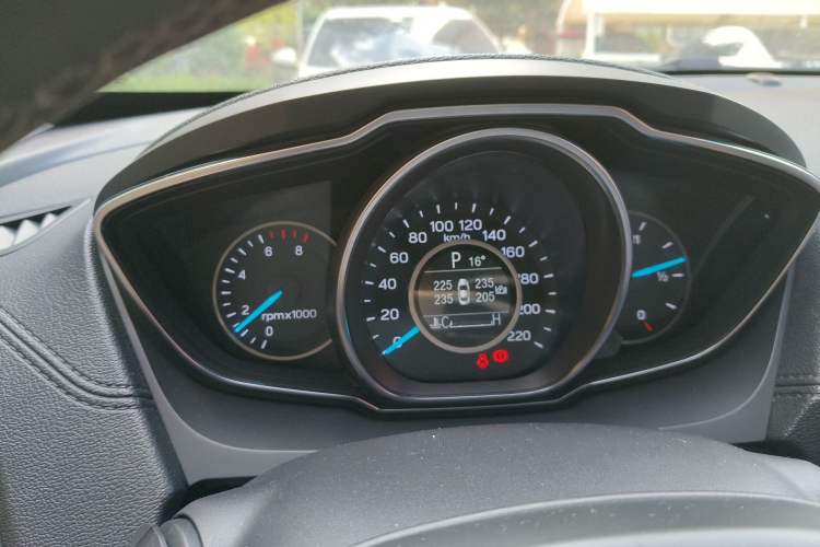 Used Ford Escort 2019 EcoBoost 125 Automatic Luxury Edition Instrument Cluster
