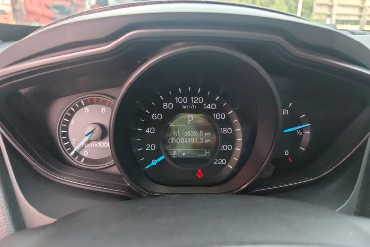 Used Ford Escort 2019 Revised 1.5L Automatic ZhiXiang Version (Tire Pressure Monitoring) China VI Standard Instrument Cluster