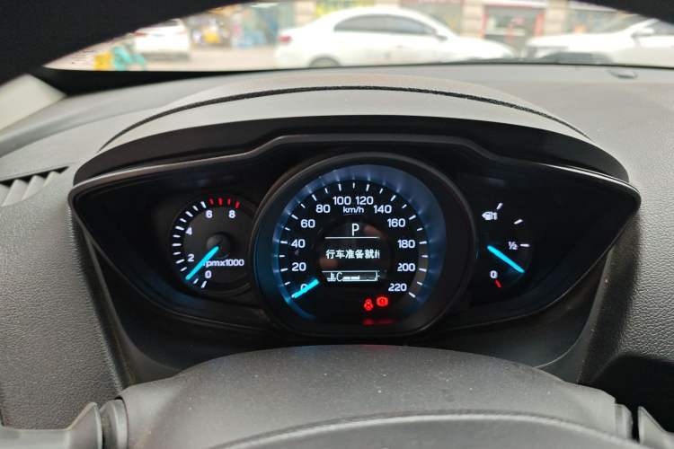 Used Ford Escort 2019 Revised 1.5L Automatic ZhiXiang Version (Tire Pressure Monitoring) China VI Standard Instrument Cluster