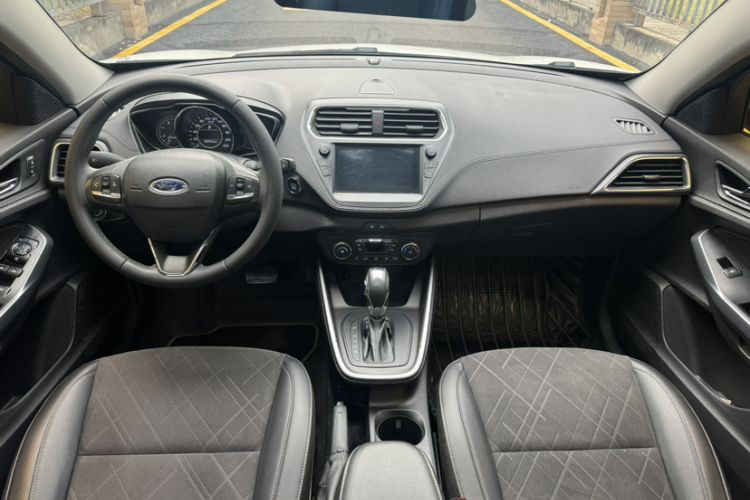 Used Ford Escort 2019 Revised Version 1.5L Automatic Enjoyment Type China VI Standard Interior 1