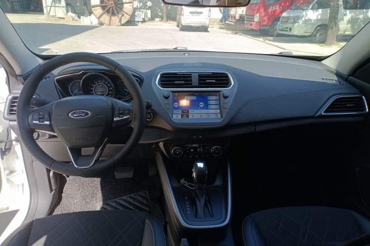Used Ford Escort 2019 Revised Version 1.5L Automatic Enjoyment Type China VI Standard Interior 1