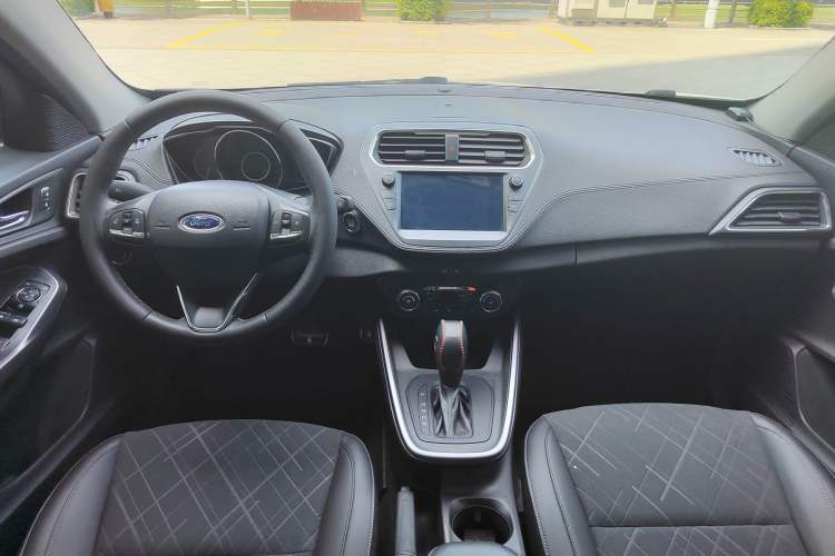 Used Ford Escort 2019 Revised Version 1.5L Automatic Enjoyment Type China VI Standard Interior 1
