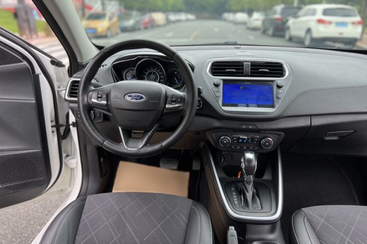 Used Ford Escort 2019 Revised Version 1.5L Automatic Enjoyment Type China VI Standard Interior 10